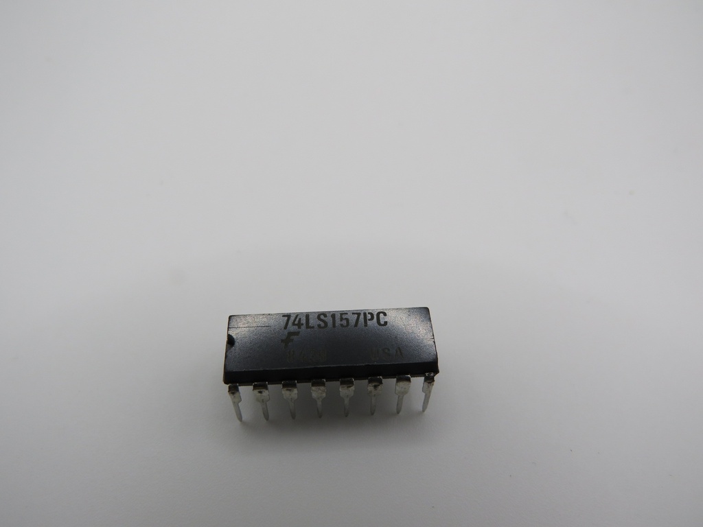 74LS157